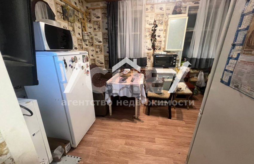 Продажа 3х комнатной кв. с земельным участком в Кольчугинском р-не д. Петрушино