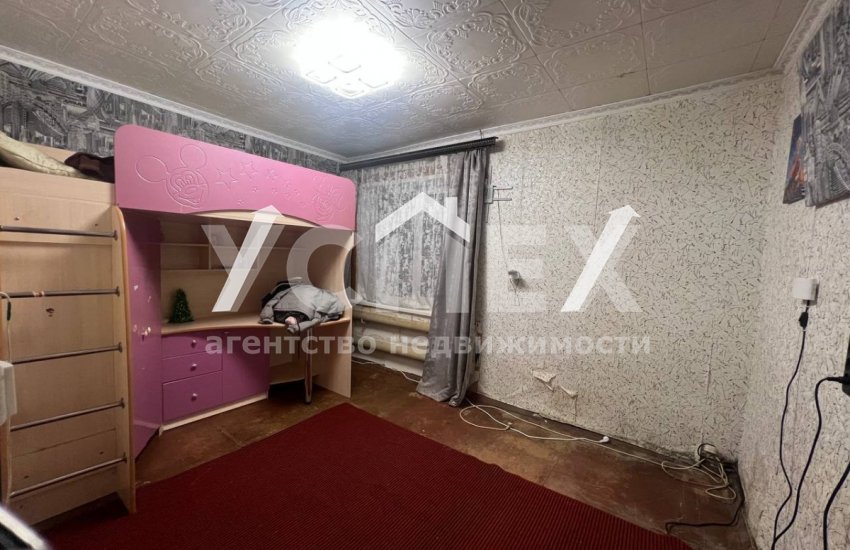 Продажа 3х комнатной кв. с земельным участком в Кольчугинском р-не д. Петрушино