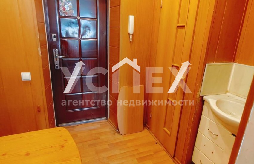 Продажа комнаты г.Кольчугино ул.50 лет Октября д.5а